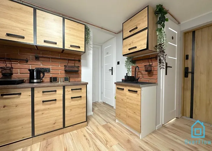 Astro - 10 Minutes To Old Town